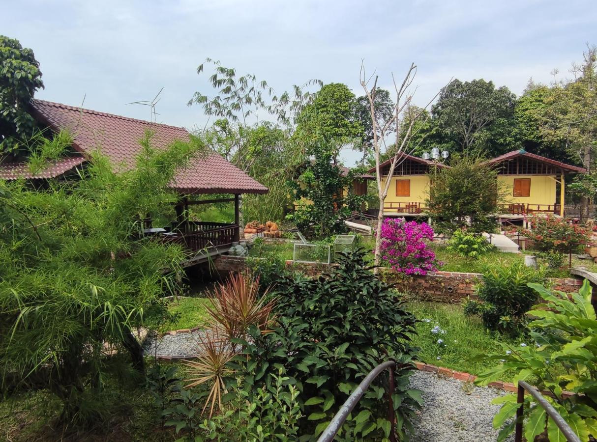 Brown House Resort Кантхо Экстерьер фото