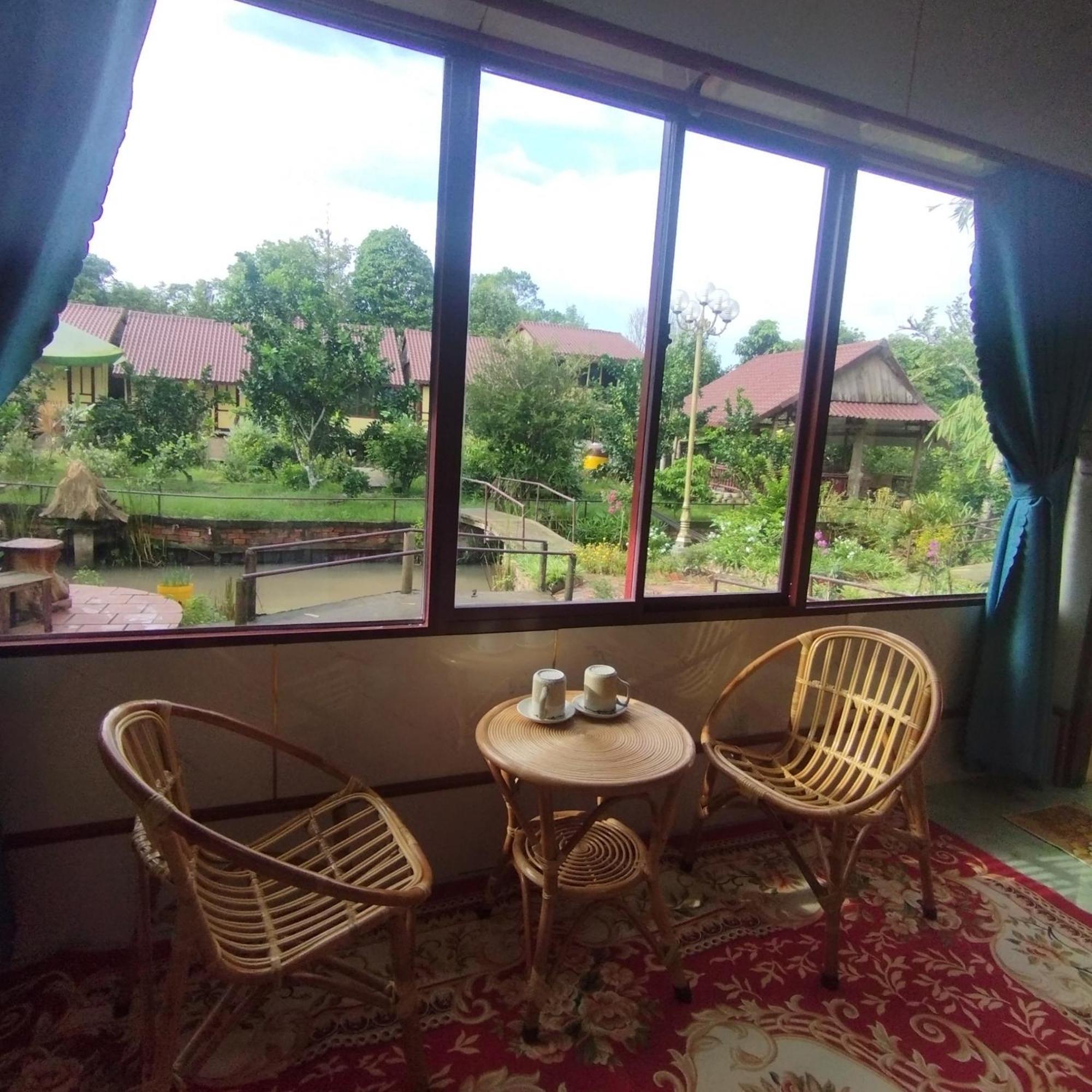 Brown House Resort Кантхо Экстерьер фото
